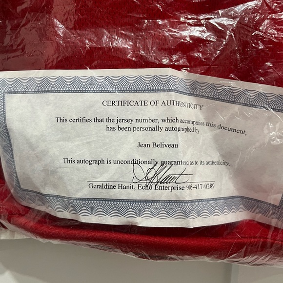 Authentic signed Jean Beliveau jersey - Picture 3 of 5